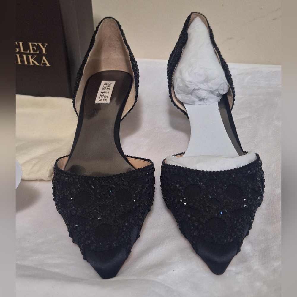 NIB Badgley Mischka GINNY Black Crystal Embellished Heels size 11